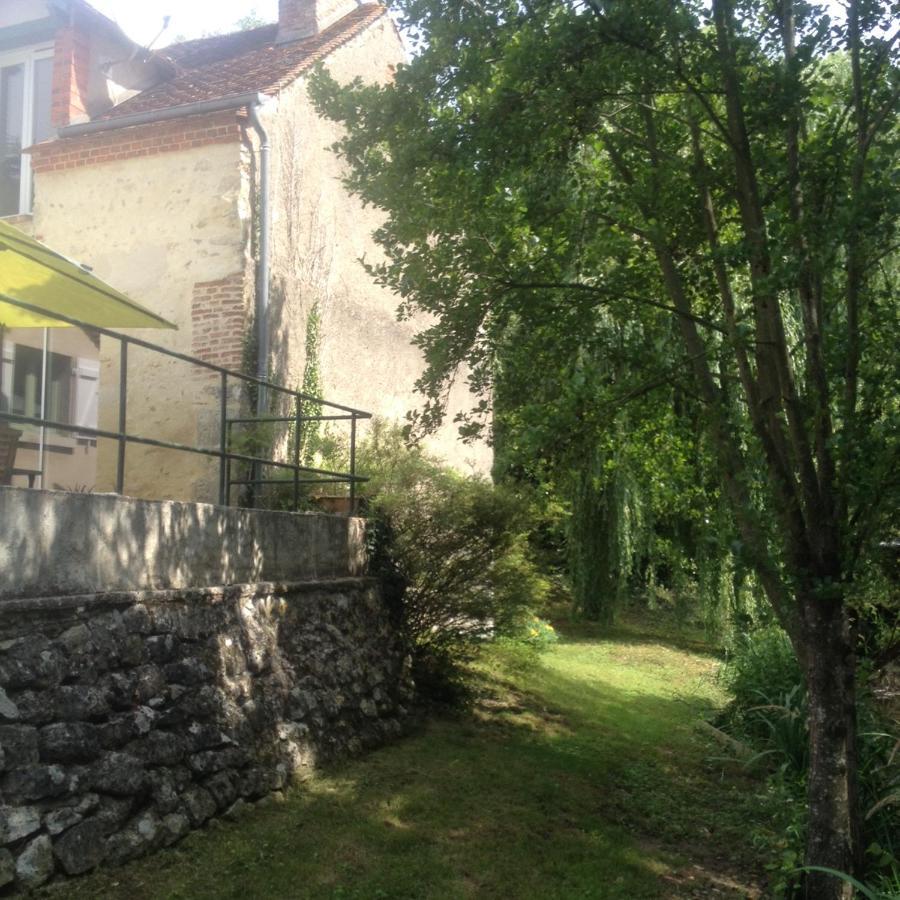 Villa Moulin en bord de rivière à Chevillon-sur-Huillard Extérieur photo