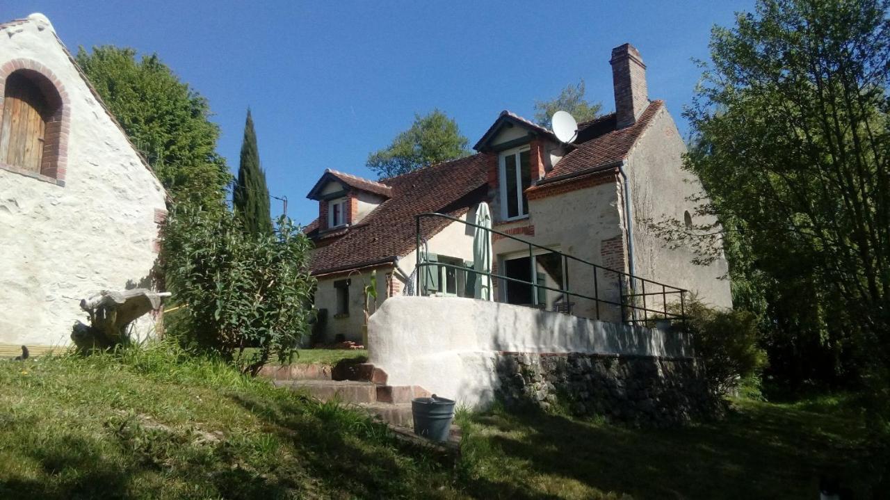 Villa Moulin en bord de rivière à Chevillon-sur-Huillard Extérieur photo